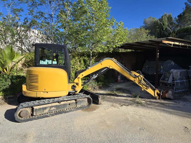 Mini Excavadora CAT 305.5 ECR